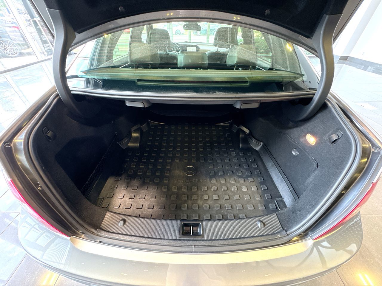 Mercedes-Benz C300  2014 à Vancouver, Colombie-Britannique