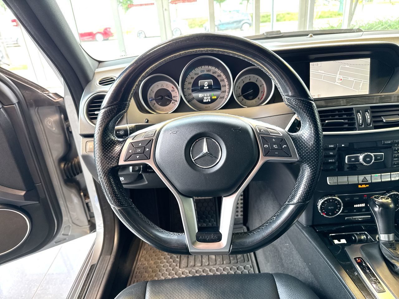Mercedes-Benz C300  2014 à Vancouver, Colombie-Britannique
