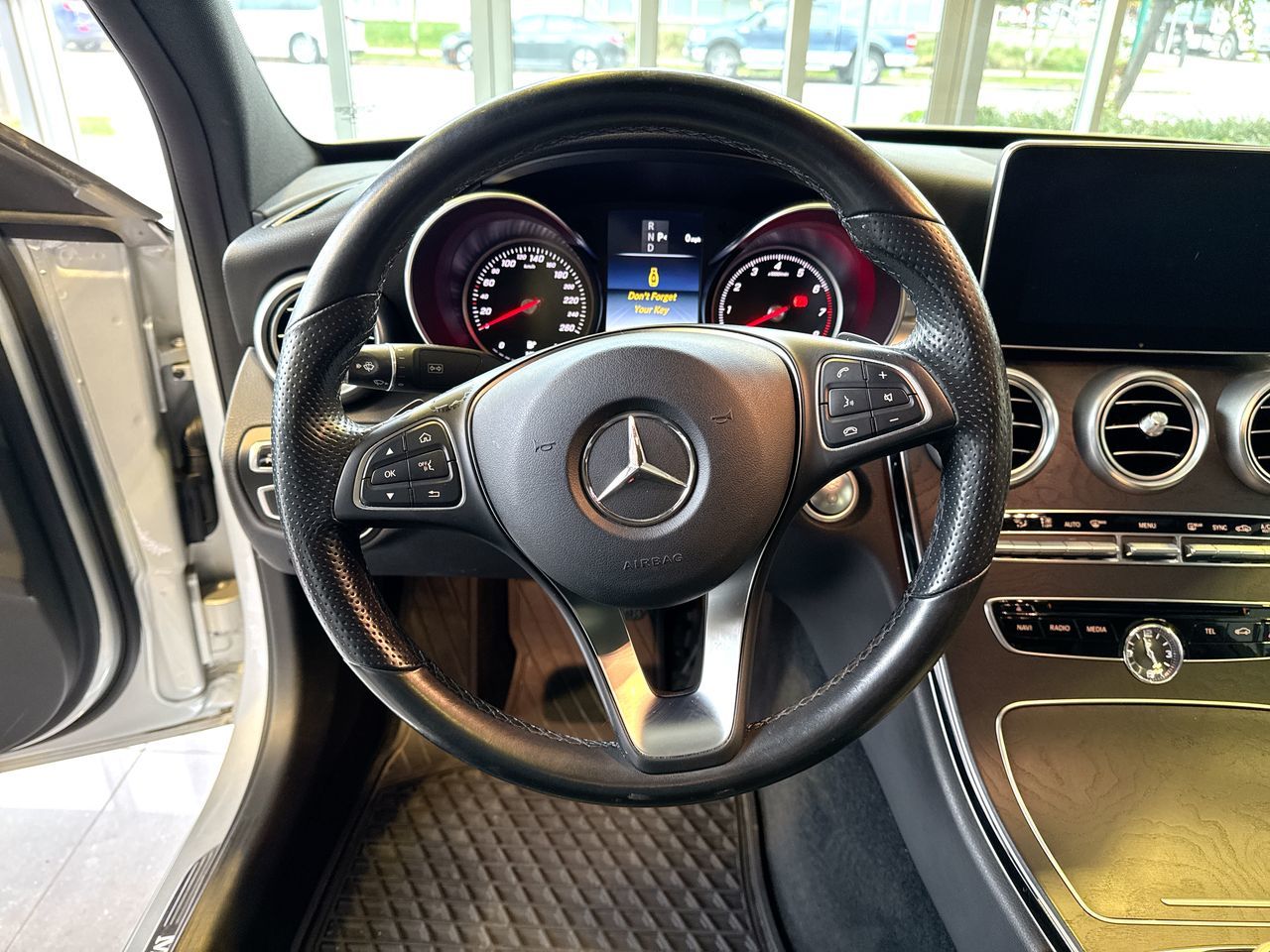2016 Mercedes-Benz C300