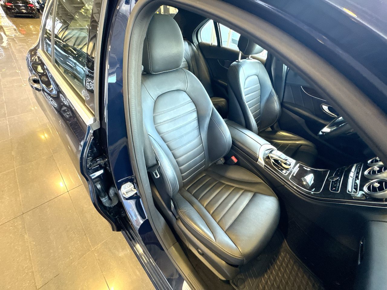 2018 Mercedes-Benz C300