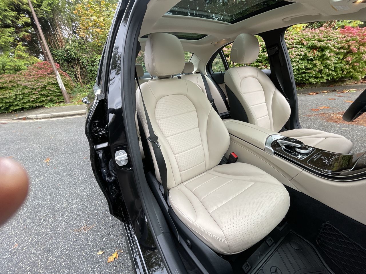 2020 Mercedes-Benz C300 in Vancouver, British Columbia