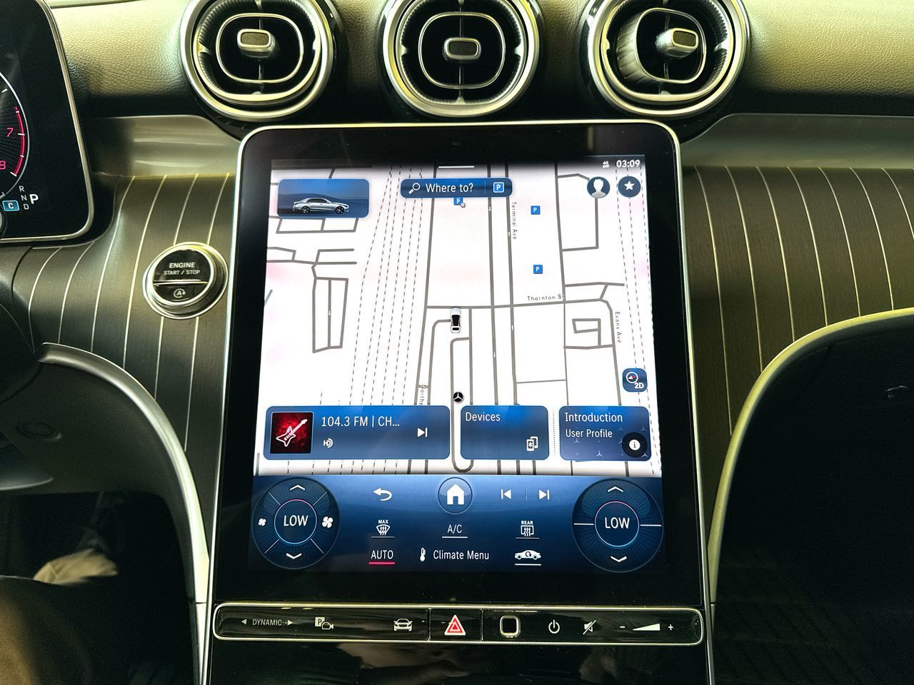 2022  C300