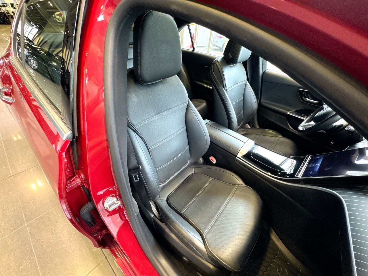 2022  C300