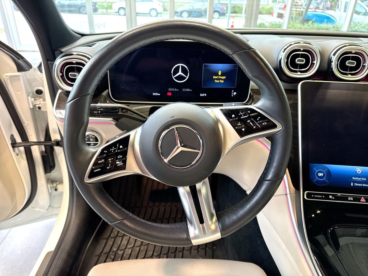2023 Mercedes-Benz C300