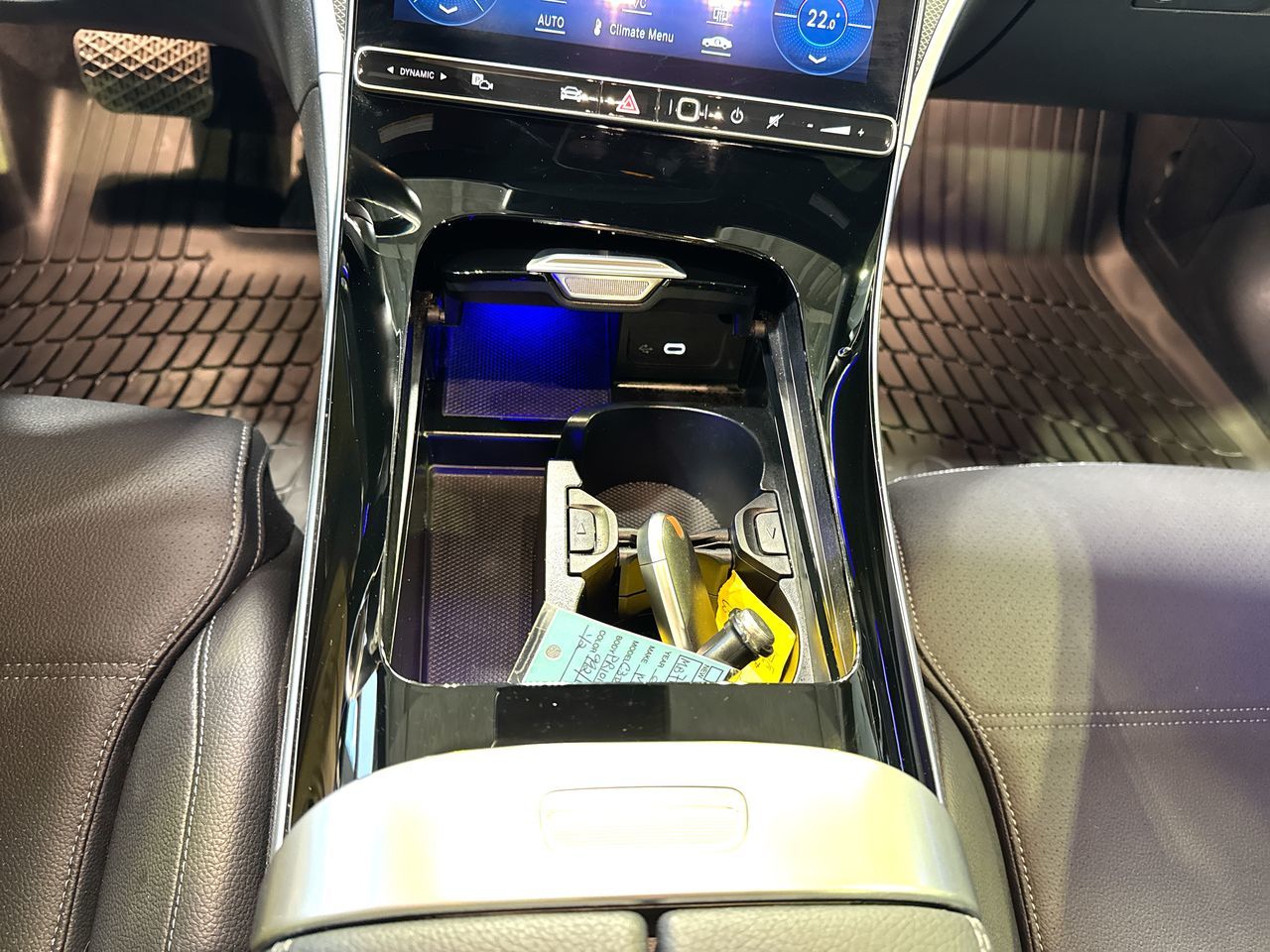 2023 Mercedes-Benz C300