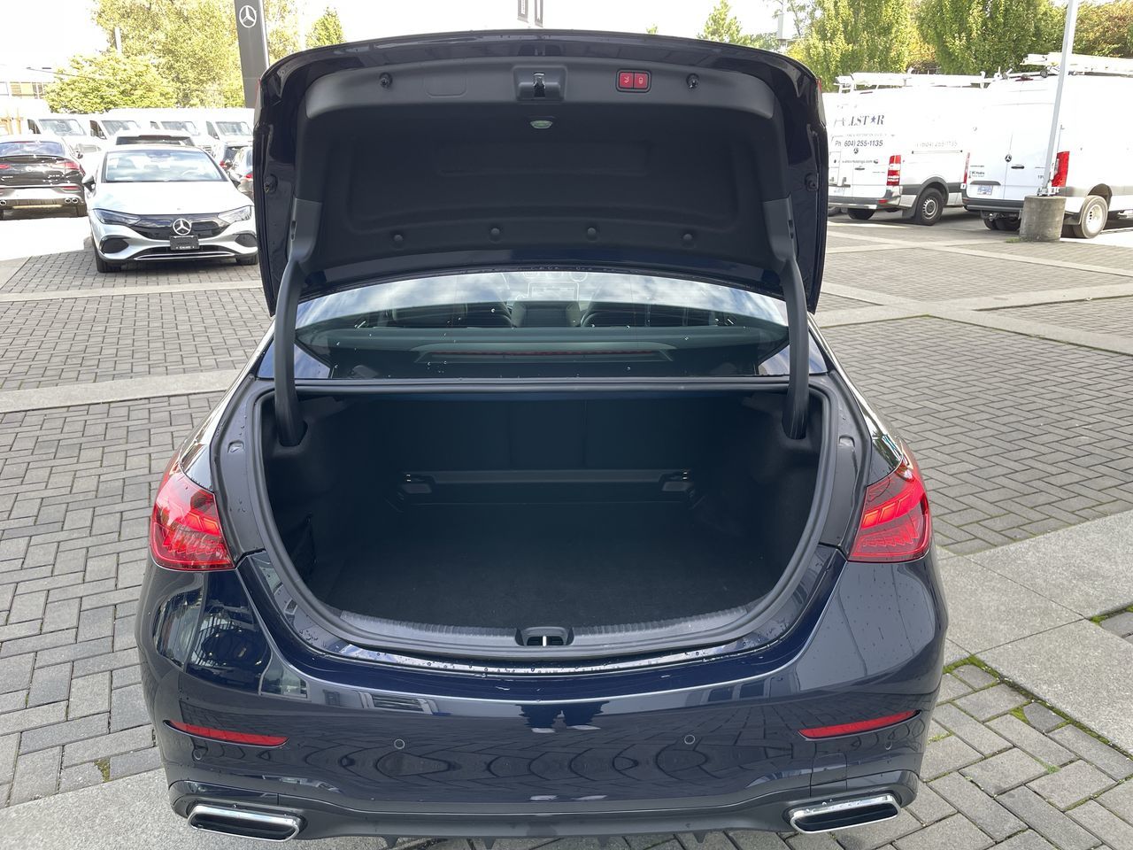 2023 Mercedes-Benz C300