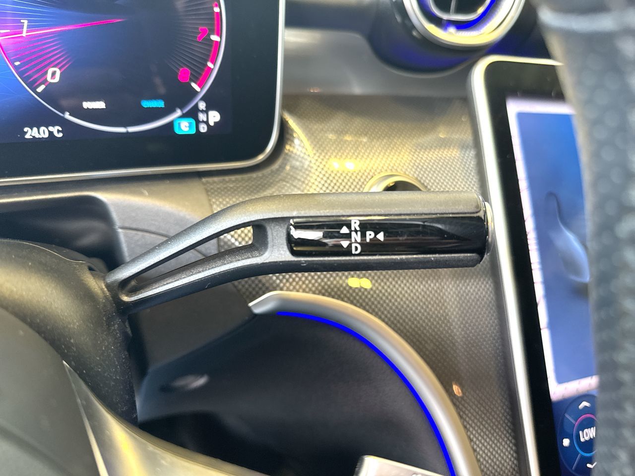 2023 Mercedes-Benz C300