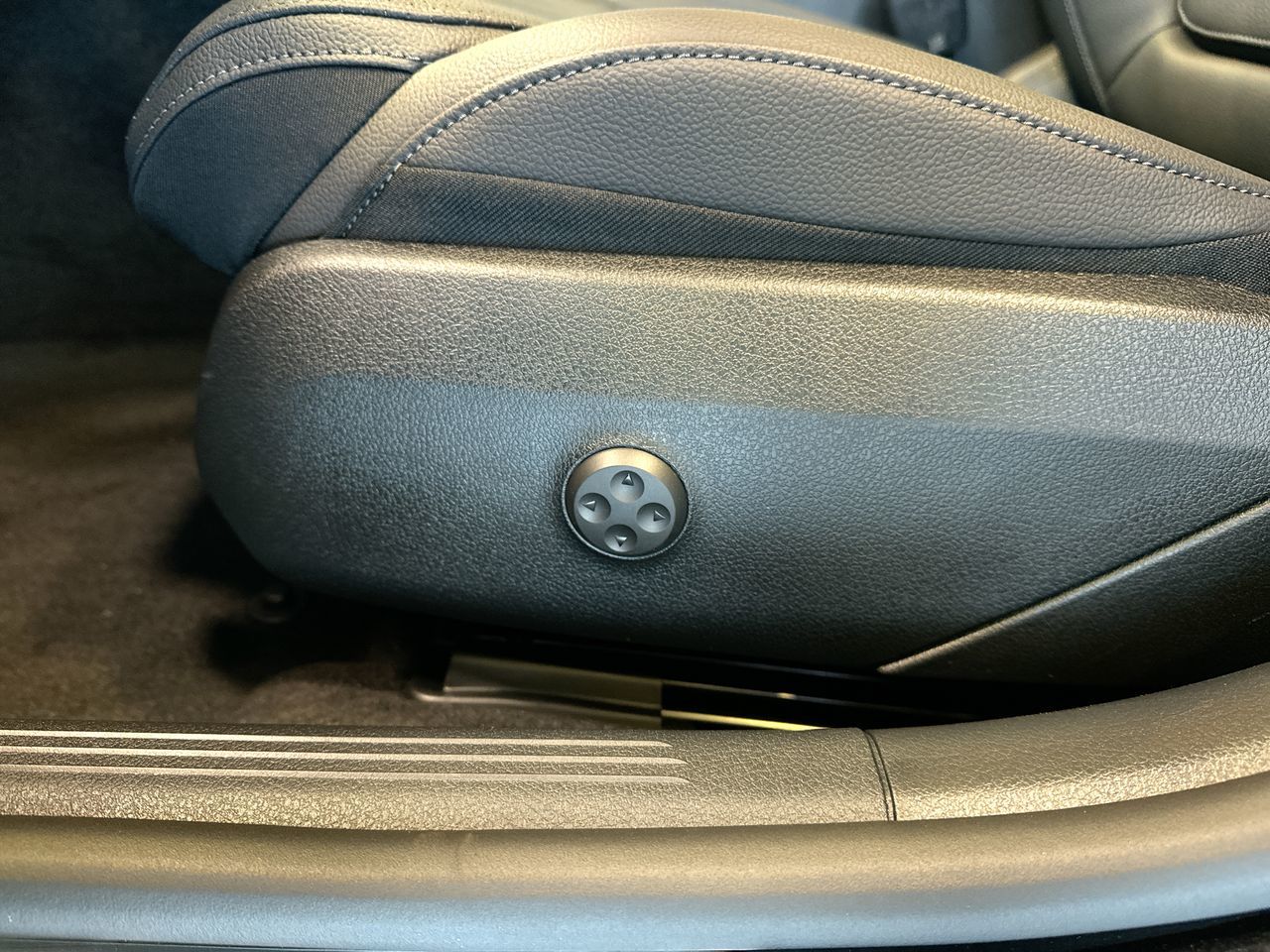 2025 Mercedes-Benz C300 in Vancouver, British Columbia