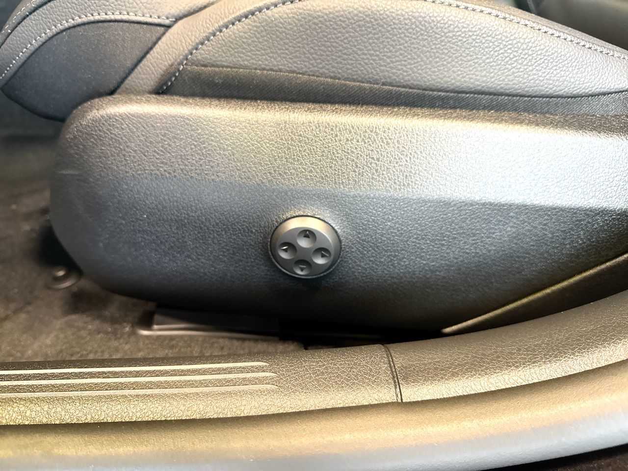 2025 Mercedes-Benz C-Class in Vancouver, British Columbia