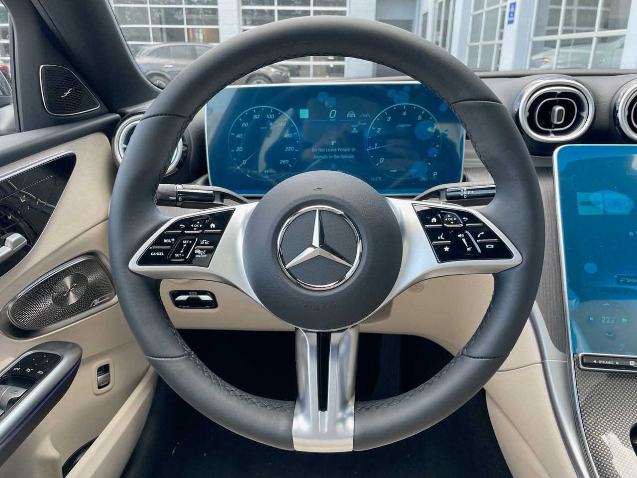 2025 Mercedes-Benz C300