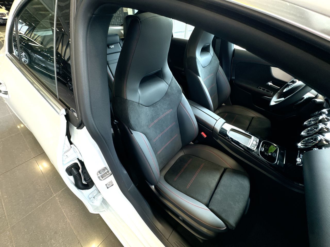 Mercedes-Benz CLA  2025 à Vancouver, Colombie-Britannique