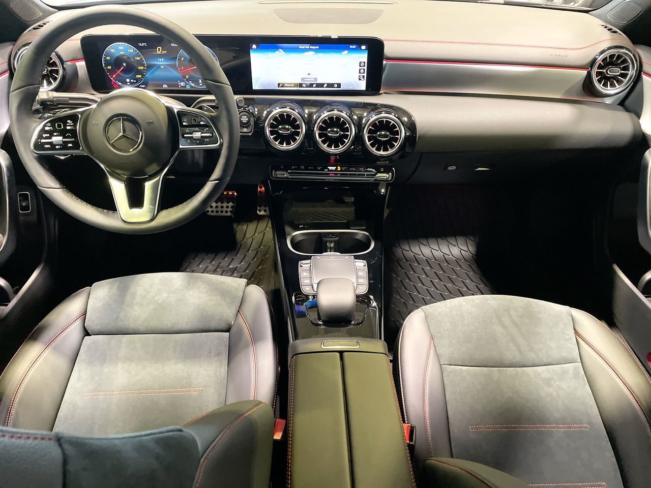 Mercedes-Benz CLA250  2023 à Vancouver, Colombie-Britannique