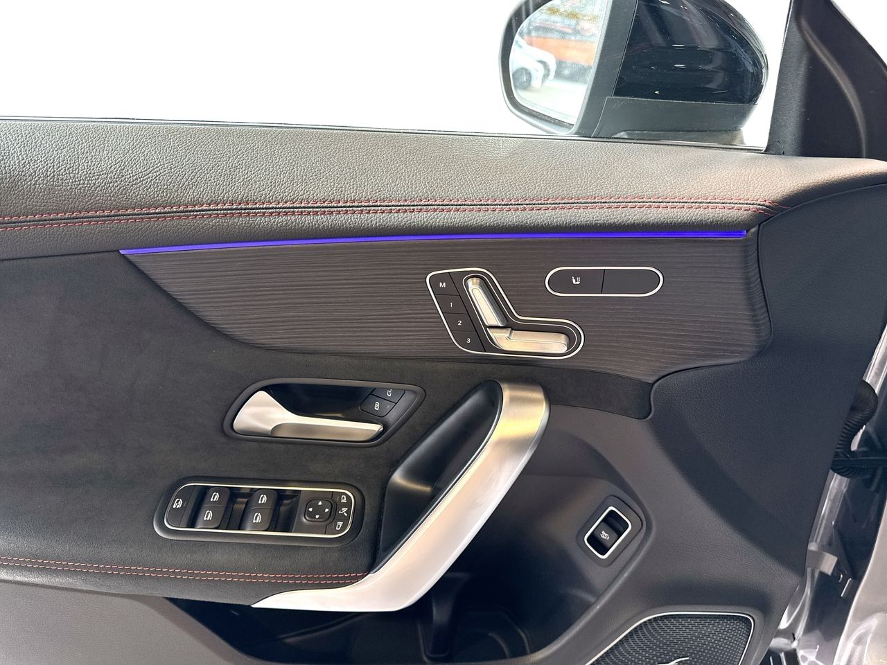 2025 Mercedes-Benz CLA250