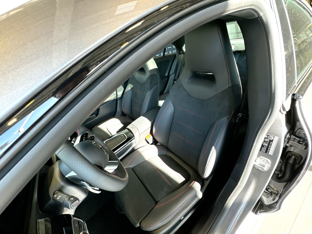2025 Mercedes-Benz CLA250