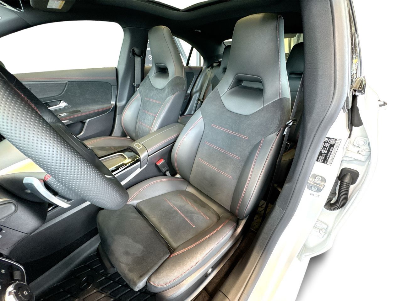2025  CLA250