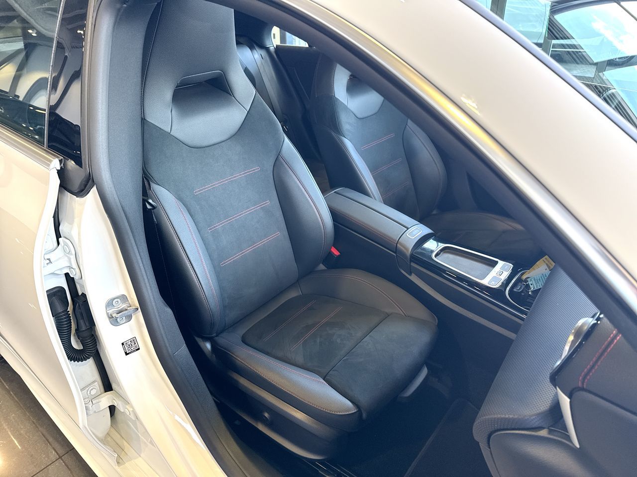 Mercedes-Benz CLA250  2025 à Vancouver, Colombie-Britannique