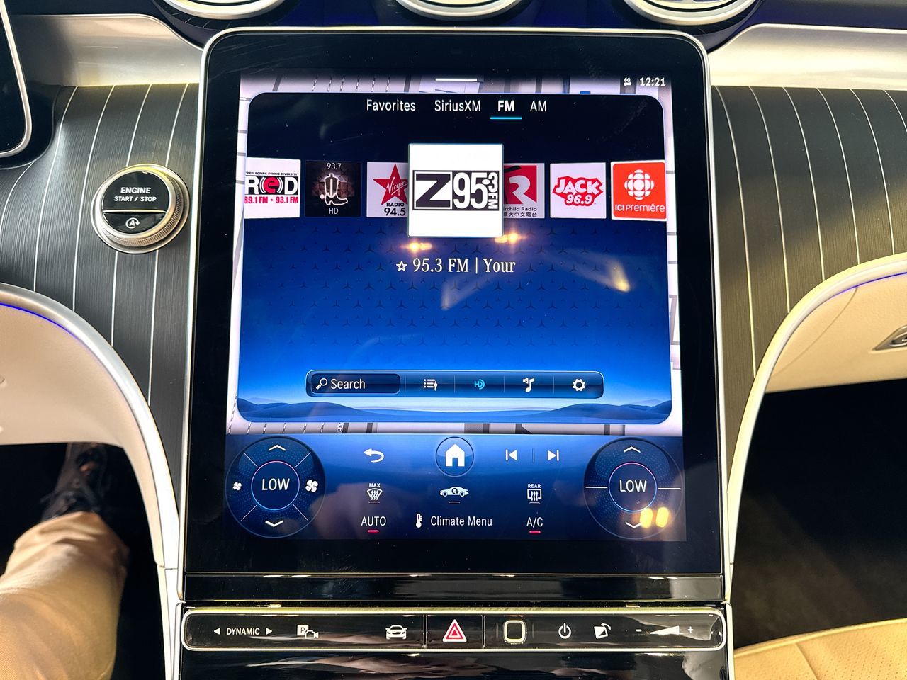 2025 Mercedes-Benz CLE300