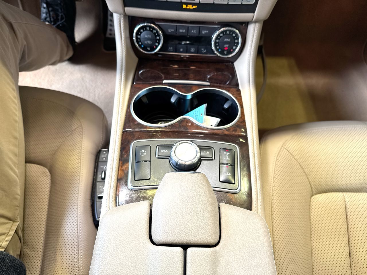 2012 Mercedes-Benz CLS550