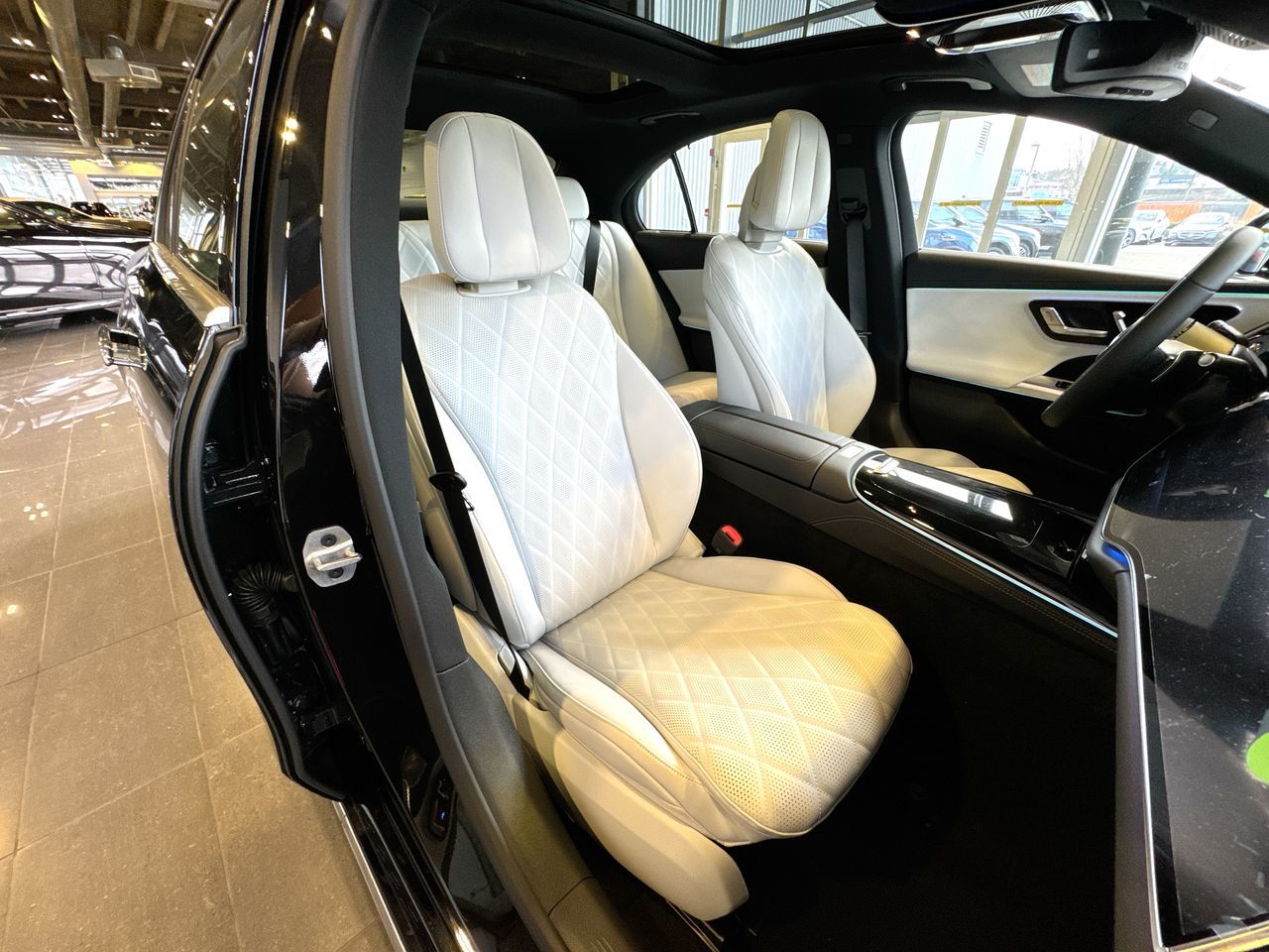 Mercedes-Benz E-Class  2026 à Vancouver, Colombie-Britannique