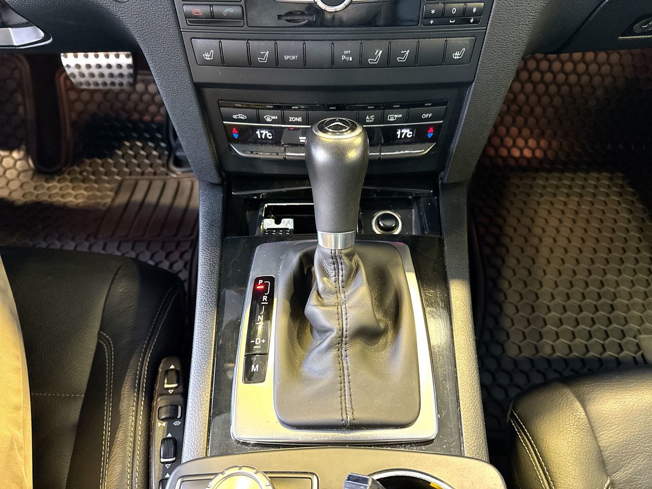 Mercedes-Benz E350  2013 à Vancouver, Colombie-Britannique