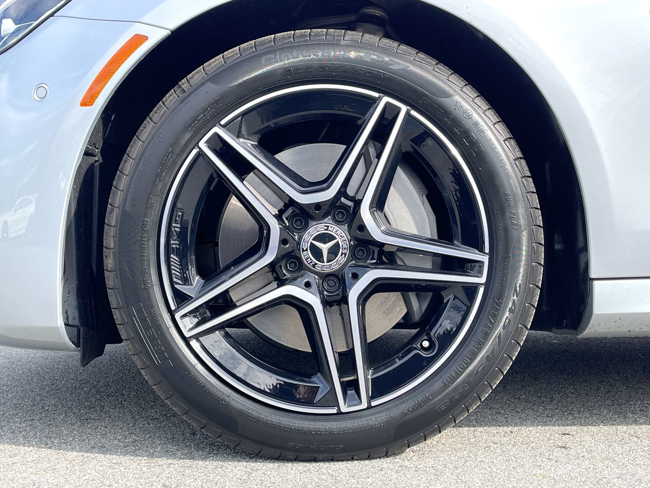 2023  E350