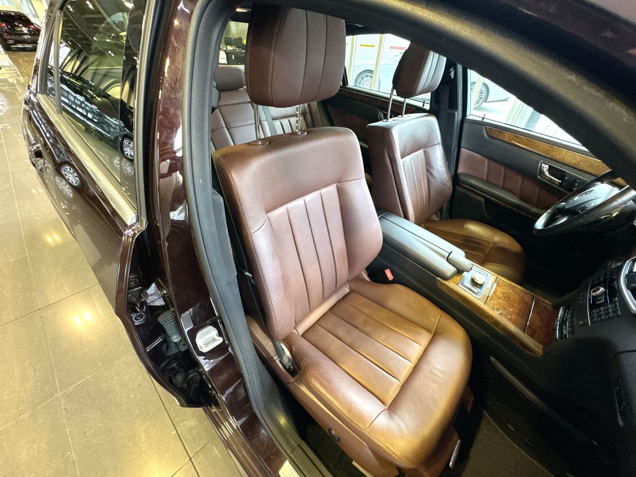 2011 Mercedes-Benz E550