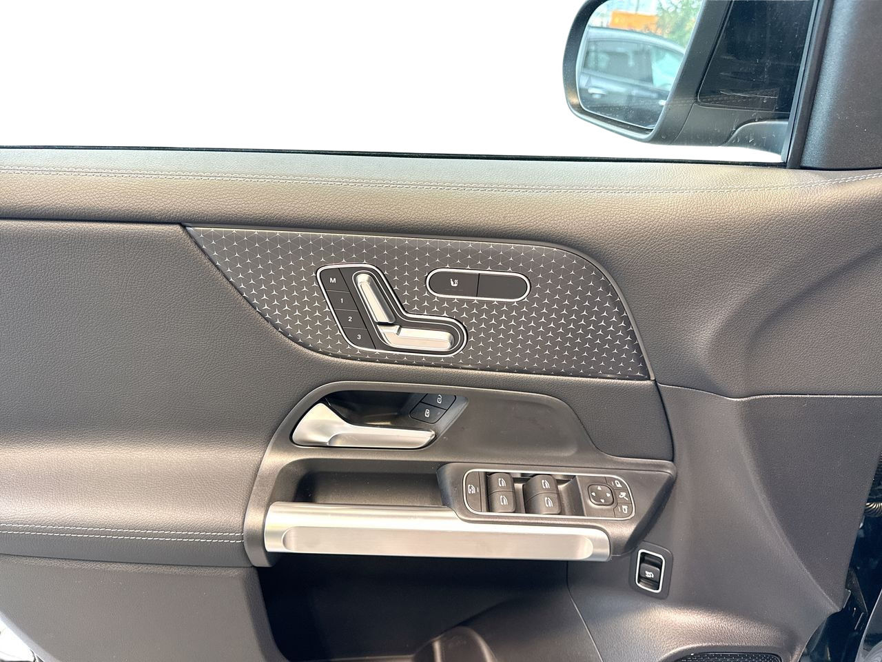 2025 Mercedes-Benz EQB in Vancouver, British Columbia
