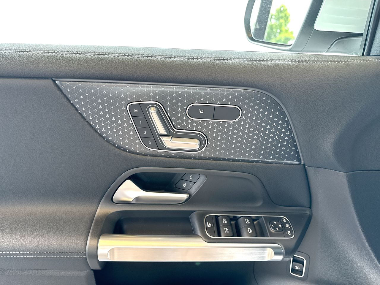 2025 Mercedes-Benz EQB in Vancouver, British Columbia
