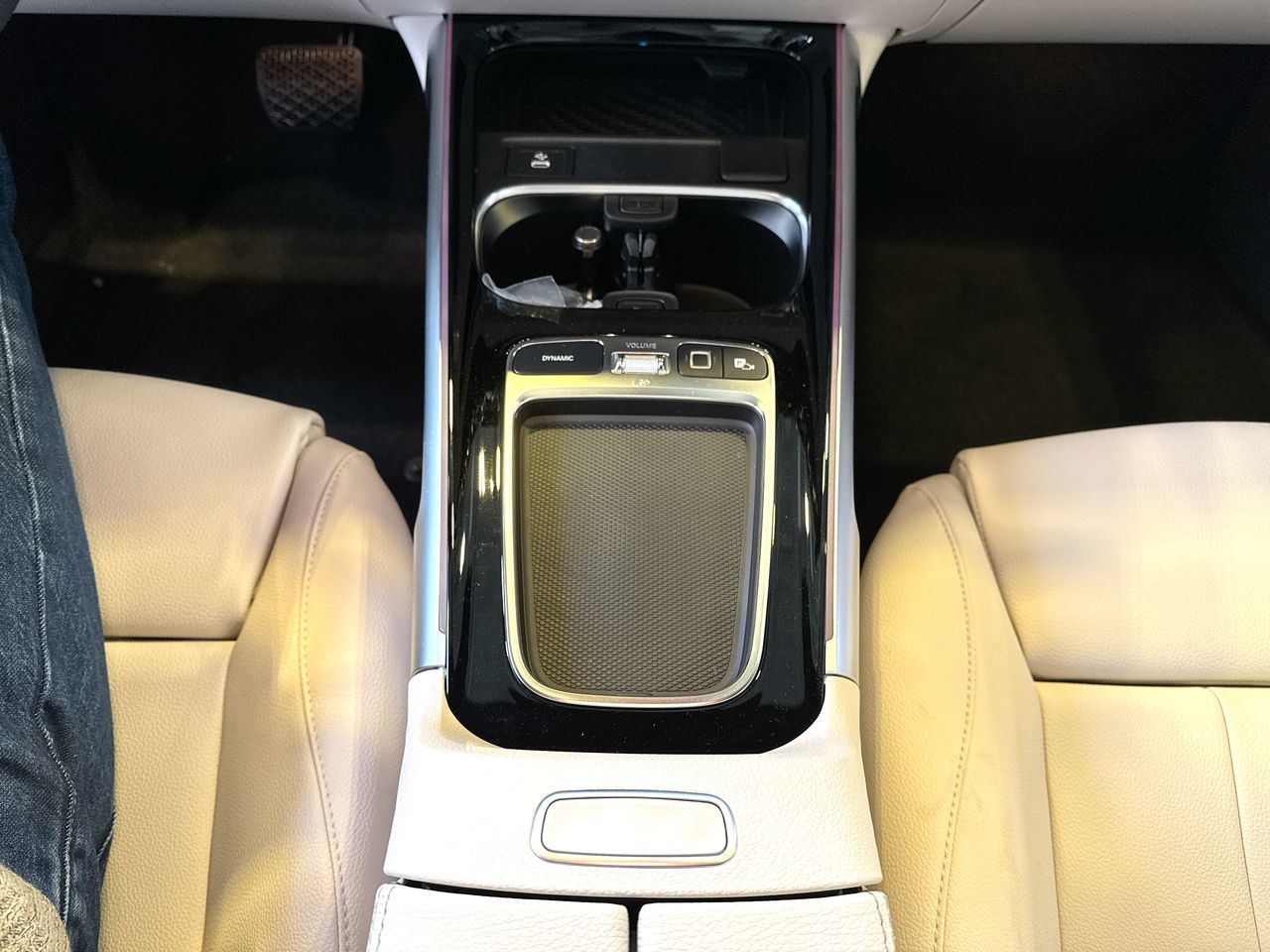 Mercedes-Benz EQB  2025 à Vancouver, Colombie-Britannique