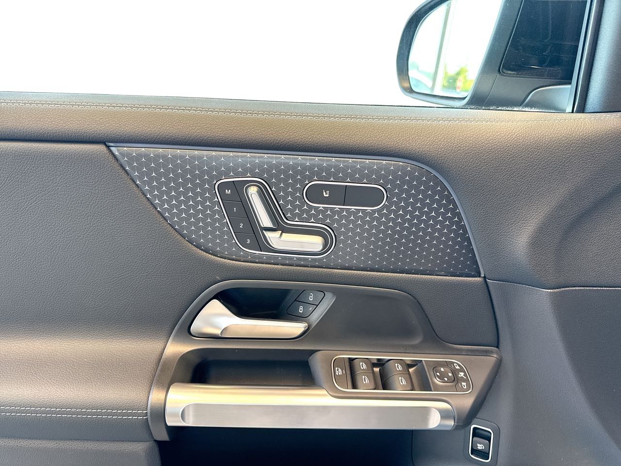 2025 Mercedes-Benz EQB in Vancouver, British Columbia