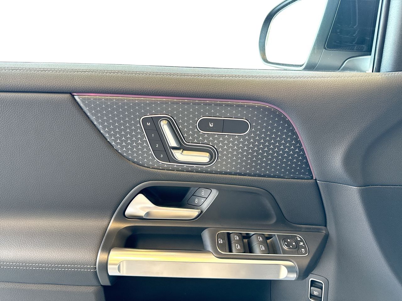 2025 Mercedes-Benz EQB in Vancouver, British Columbia