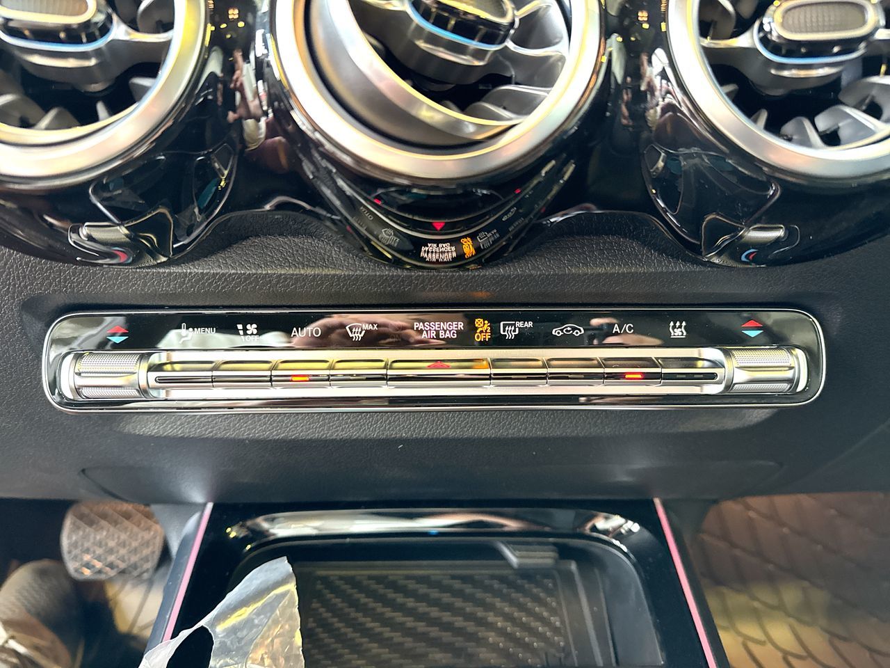 Mercedes-Benz EQB  2025 à Vancouver, Colombie-Britannique