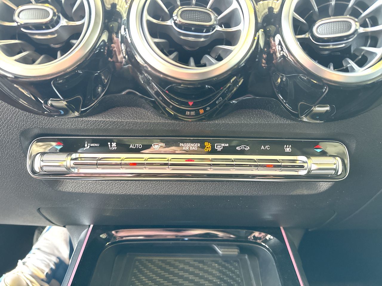 2025 Mercedes-Benz EQB in Vancouver, British Columbia