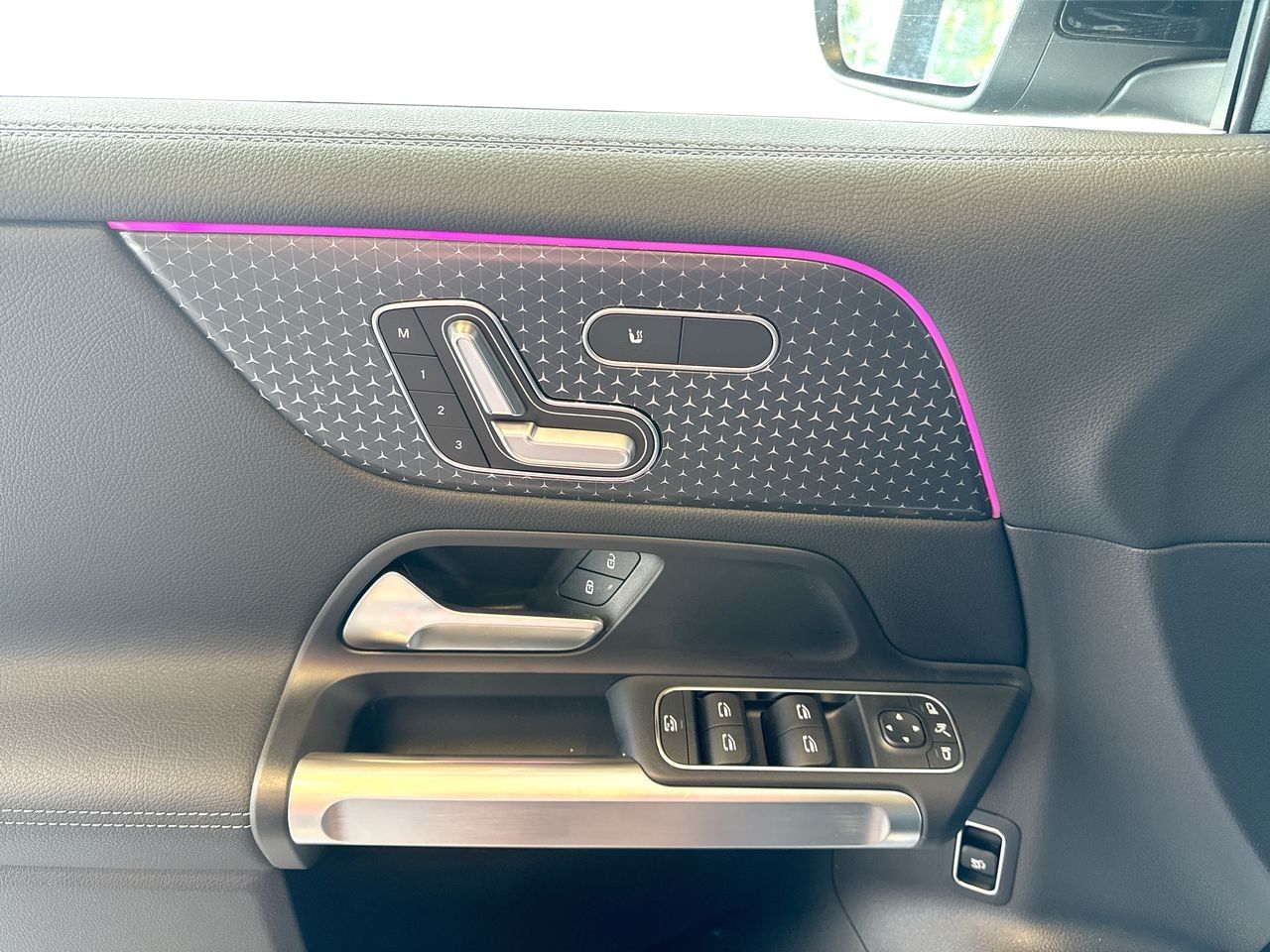 2025 Mercedes-Benz EQB in Vancouver, British Columbia