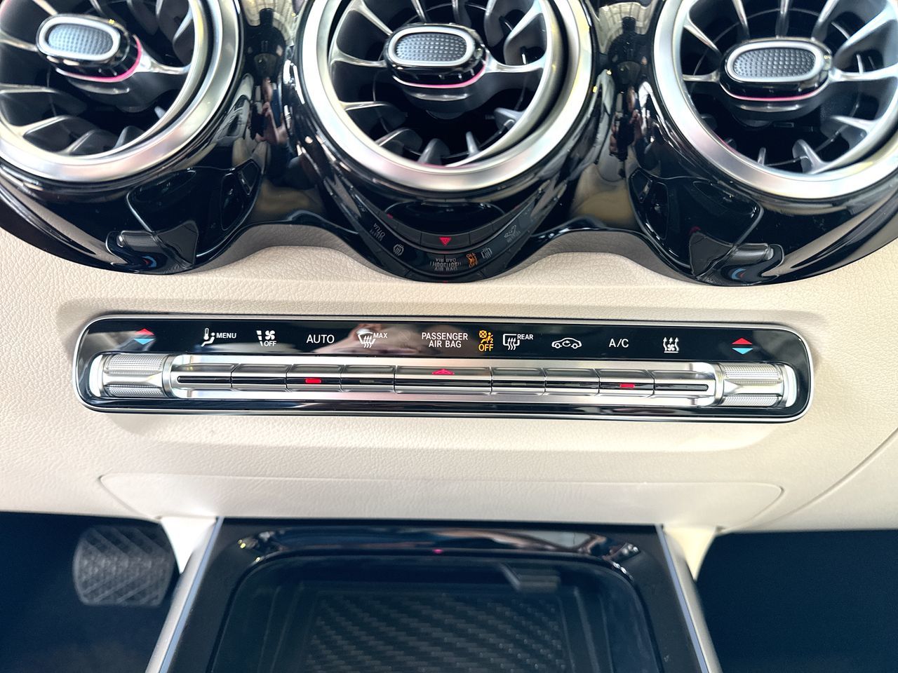 2025 Mercedes-Benz EQB in Vancouver, British Columbia