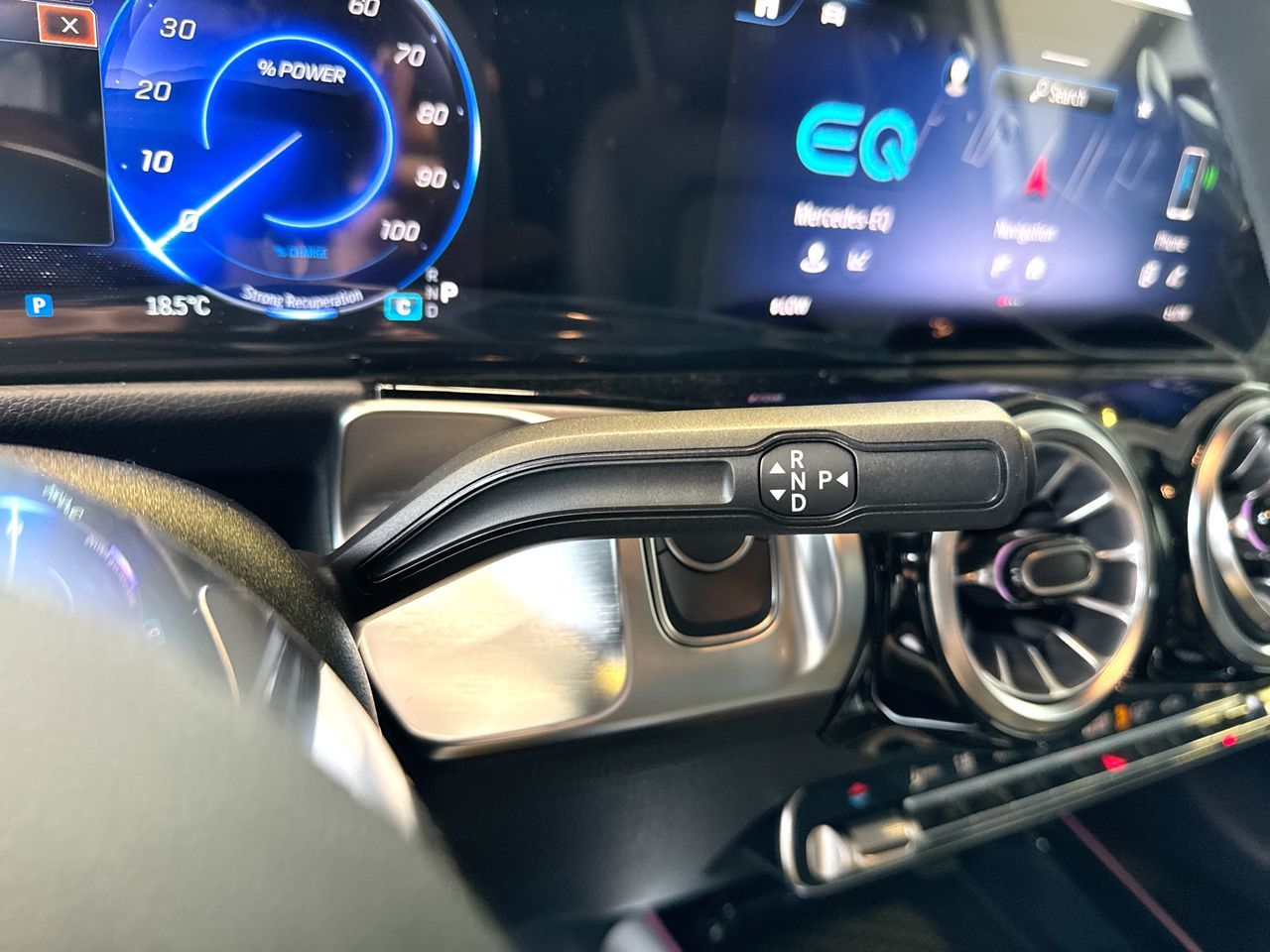 Mercedes-Benz EQB  2025 à Vancouver, Colombie-Britannique