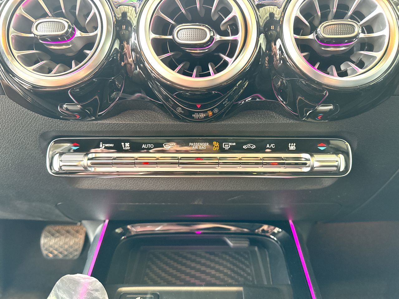 Mercedes-Benz EQB  2025 à Vancouver, Colombie-Britannique