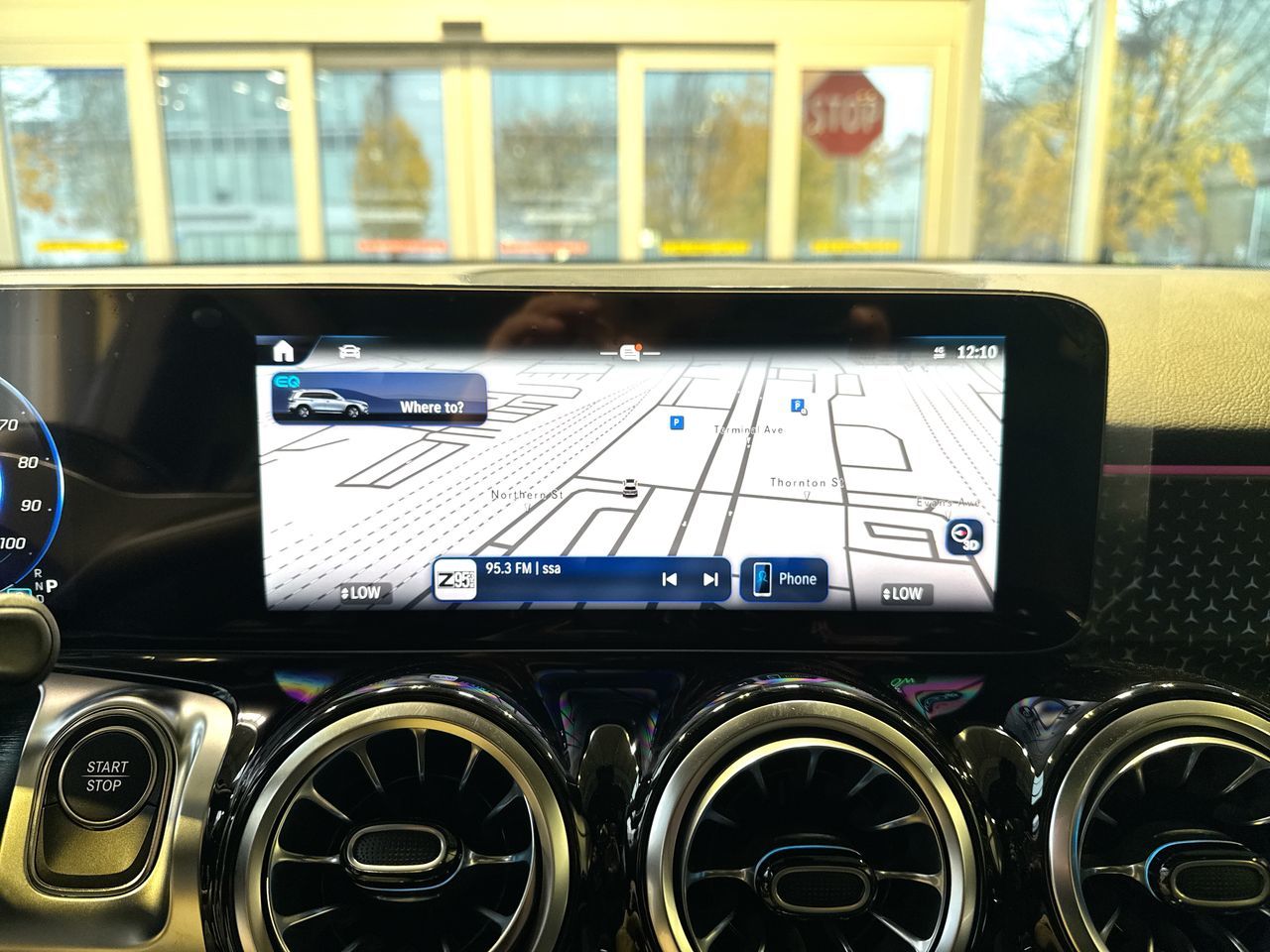 Mercedes-Benz EQB  2025 à Vancouver, Colombie-Britannique