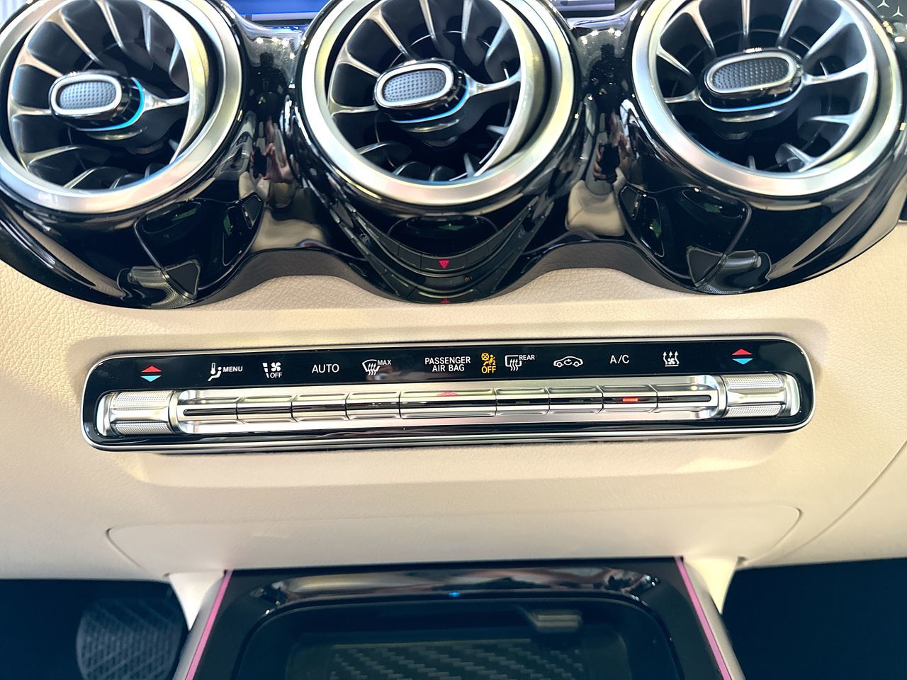 2024 Mercedes-Benz EQB250 in Vancouver, British Columbia