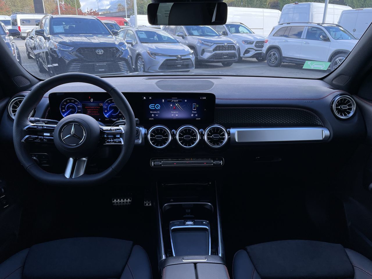 2024 Mercedes-Benz EQB300