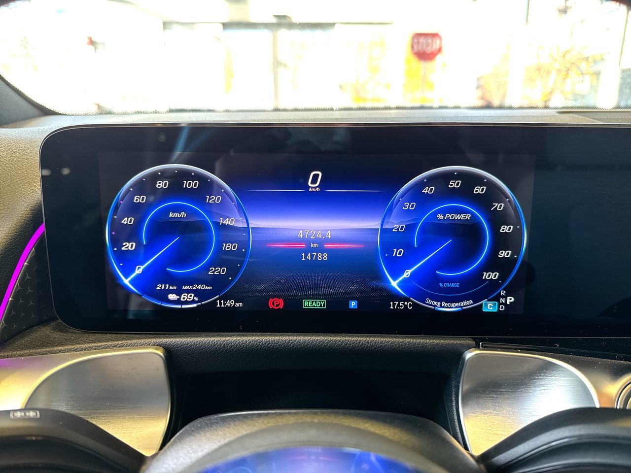 2024 Mercedes-Benz EQB300