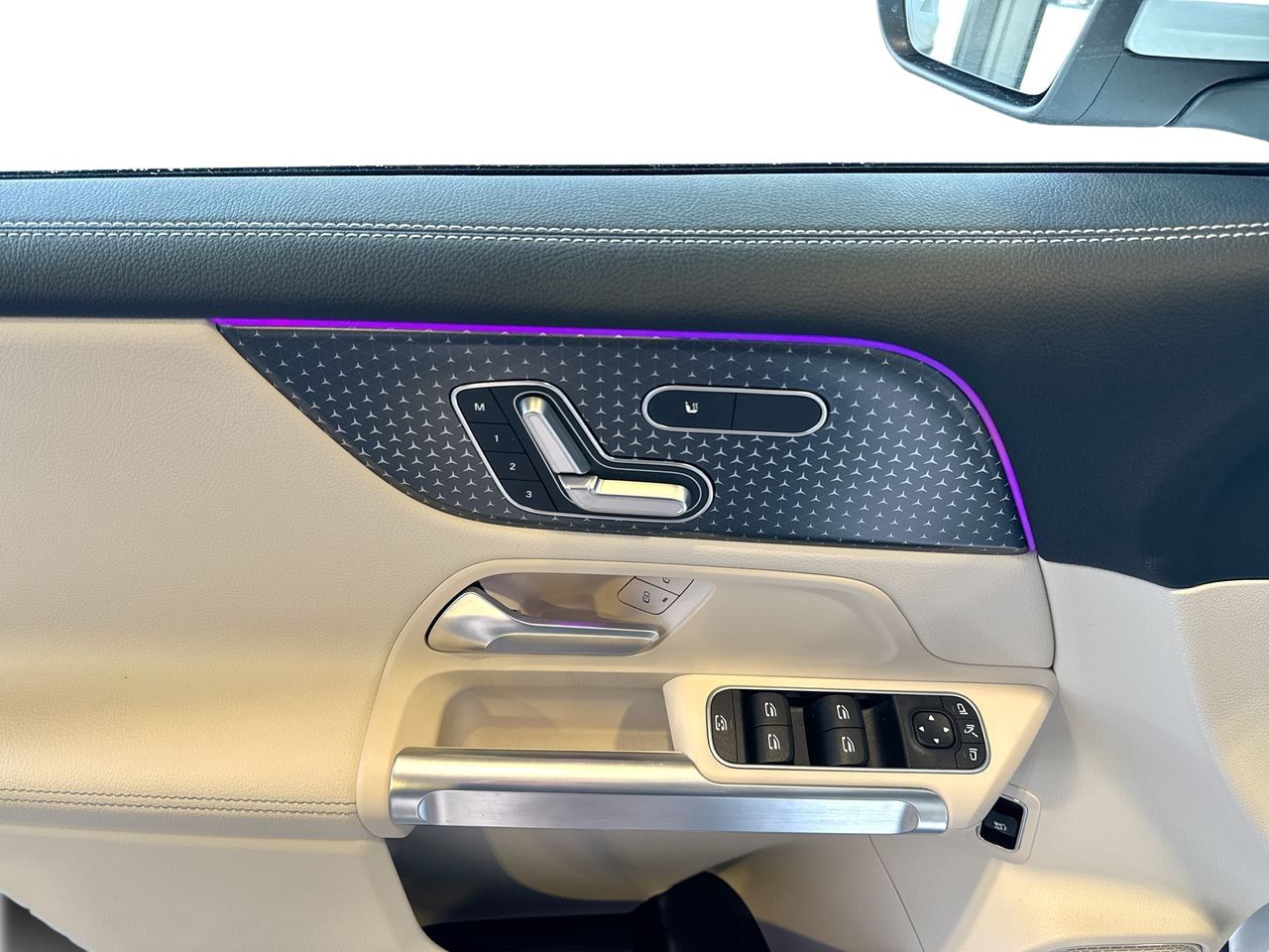 2024 Mercedes-Benz EQB300