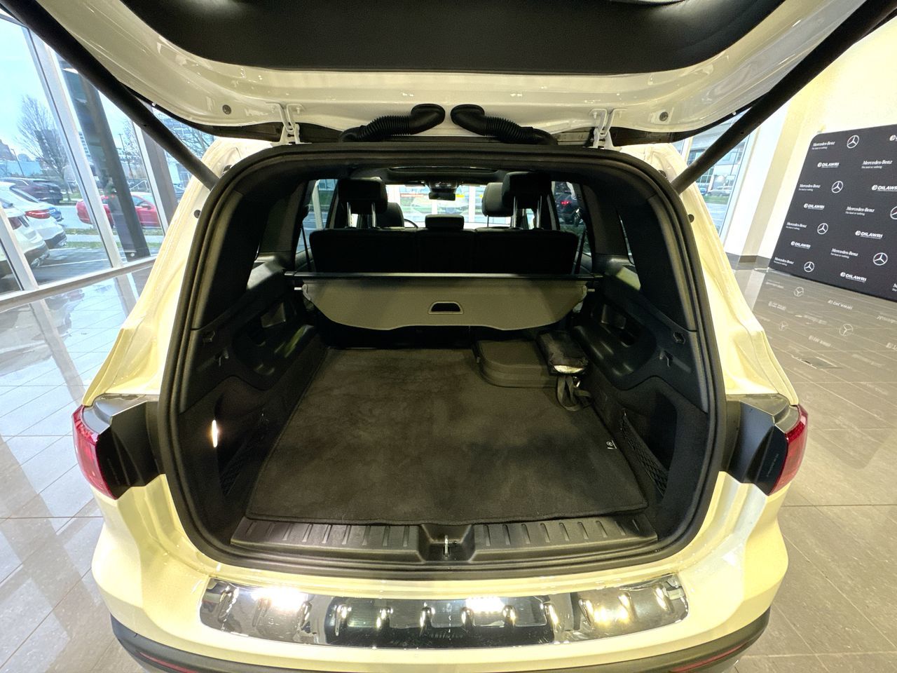 2024 Mercedes-Benz EQB300