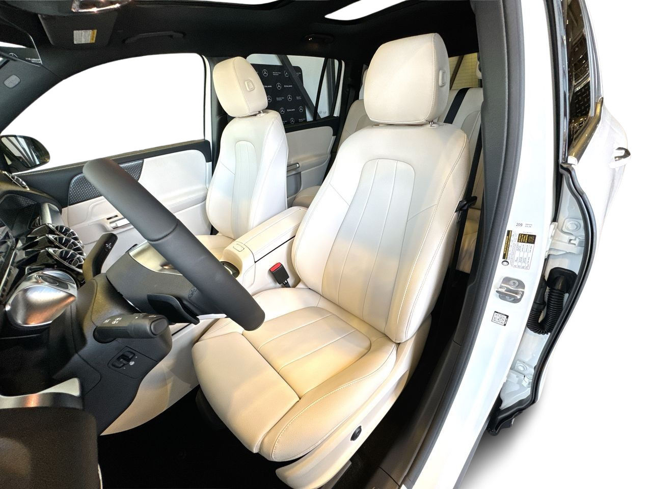 Mercedes-Benz EQB  2025 à Vancouver, Colombie-Britannique