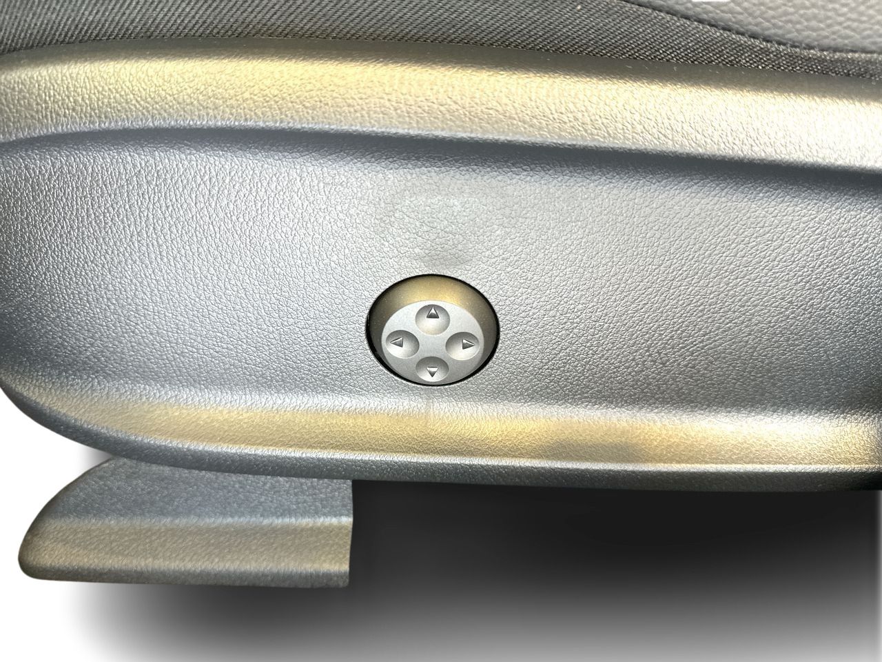 2025 Mercedes-Benz EQB