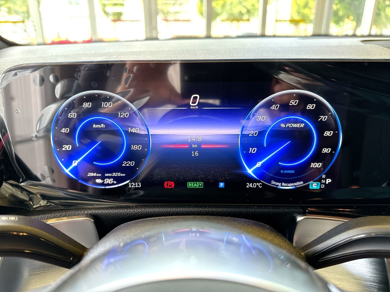 2025 Mercedes-Benz EQB