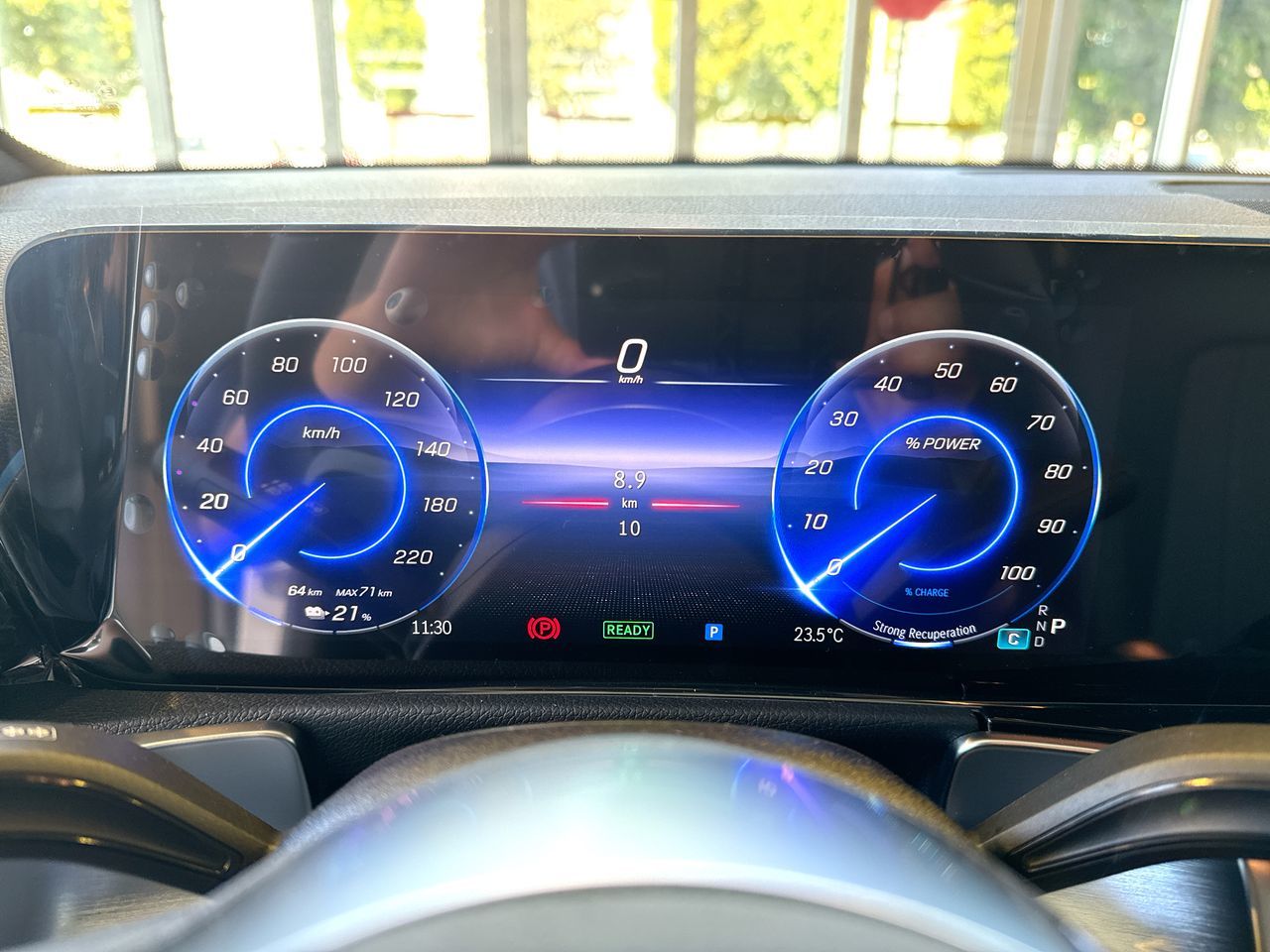 2025 Mercedes-Benz EQB