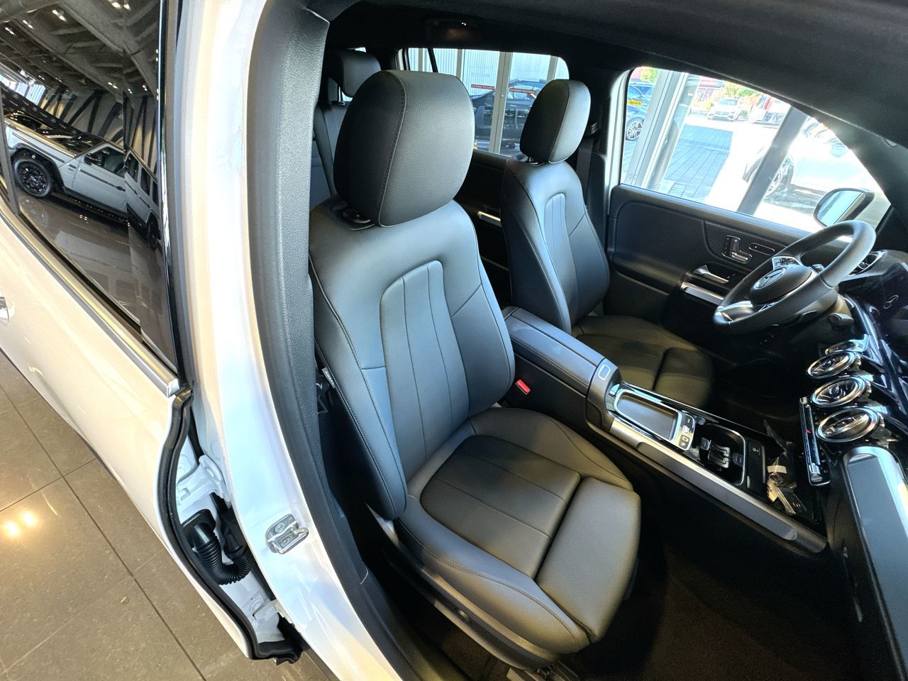 2025 Mercedes-Benz EQB