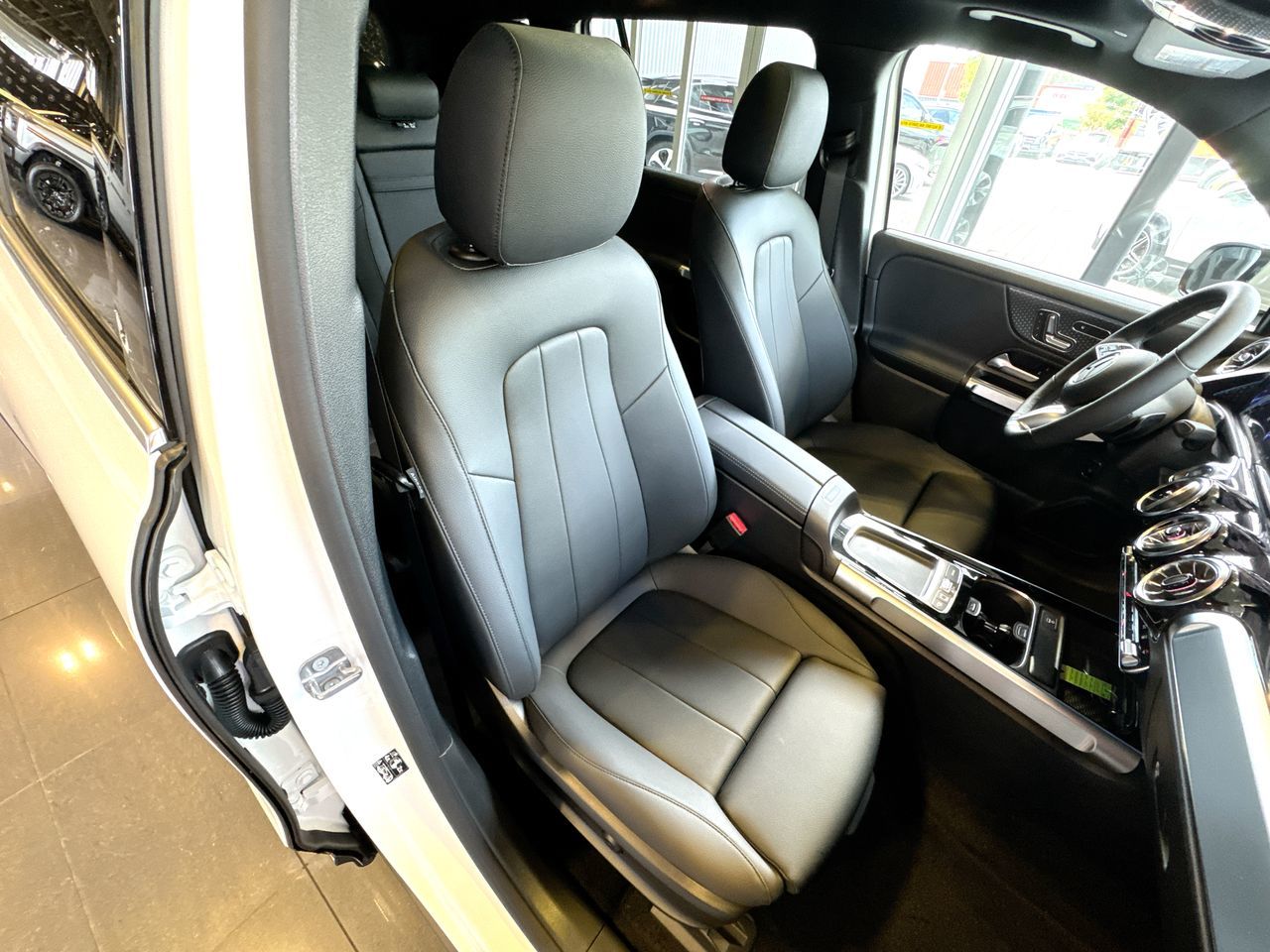 2025 Mercedes-Benz EQB