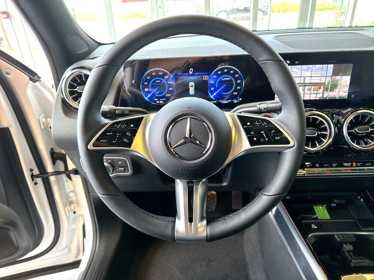 2025 Mercedes-Benz EQB